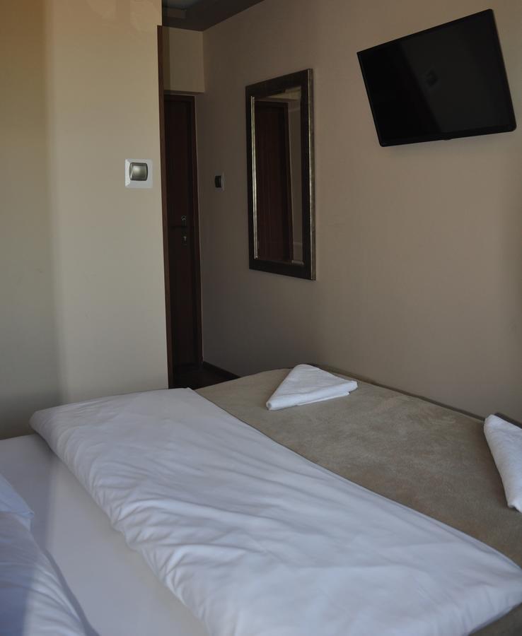 Hotel Mis Bochnia Exterior photo